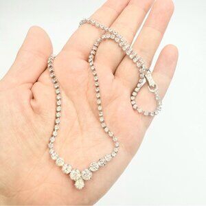 Vintage Chevon Shaped Silver Tone Clear Crystal rhinestones Necklace
